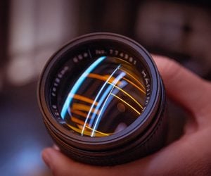 What is a tilt shift lens